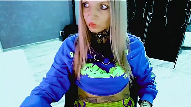 Snapshot of InesGold chatting on September 17, 2025, 8:27 am InesGold online show from September 17, 2025, 8:27 am