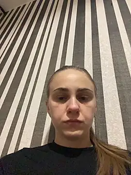 Snapshot of GraceTorrez chatting on October 29, 2025, 7:46 pm GraceTorrez online show from October 29, 2025, 7:46 pm