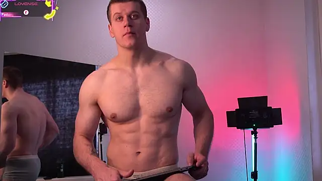 Snapshot of Bruno_Banani chatting on October 25, 2025, 12:39 pm Bruno Banani online show from October 25, 2025, 12:39 pm