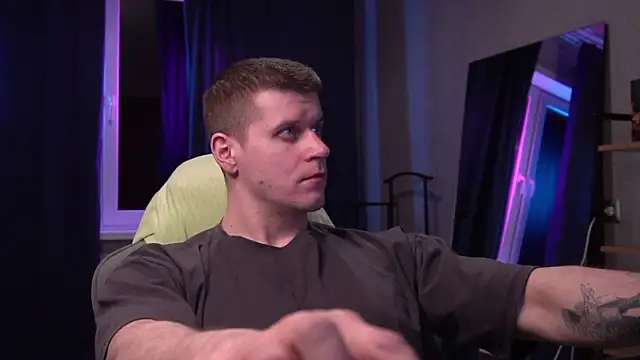 Bruno Banani online show from March 10, 2026, 7:29 pm