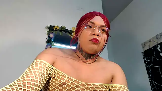 Snapshot of KristalTsXXX chatting on May 31, 2026, 2:45 pm KristalTsXXX online show from May 31, 2026, 2:45 pm