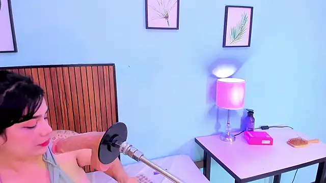 Snapshot of zyle_boobs chatting on October 30, 2025, 12:47 pm zyle boobs online show from October 30, 2025, 12:47 pm