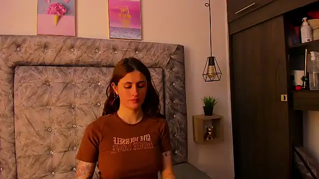 sweet abby1 online show from February 21, 2025, 12:17 pm