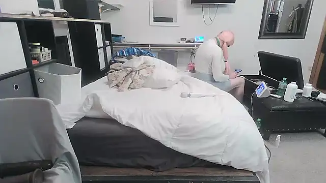 Snapshot of sissytrapdolly24 chatting on February 14, 2026, 6:41 pm sissytrapdolly24 online show from February 14, 2026, 6:41 pm