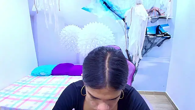 DEMI LEED online show from October 24, 2025, 11:09 am