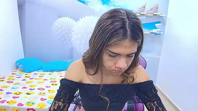 DEMI LEED online show from February 9, 2026, 11:52 am