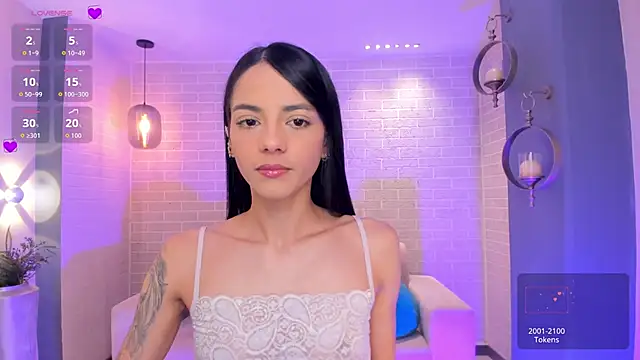 HannahJamesX online show from February 20, 2026, 1:02 pm