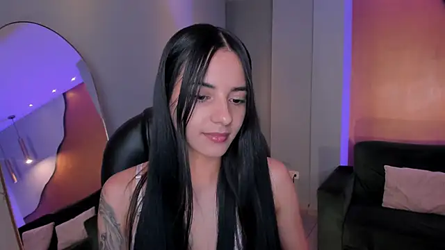 HannahJamesX online show from February 20, 2025, 1:14 am