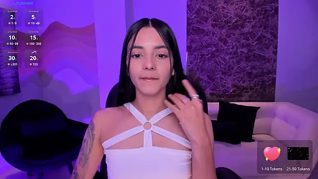 HannahJamesX online show from February 25, 2025, 10:09 pm