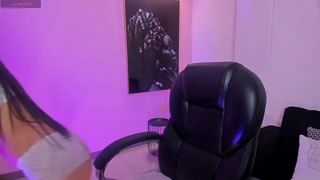 HannahJamesX online show from March 2, 2025, 4:47 pm