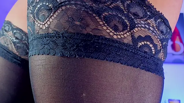 KateStone online show from November 28, 2025, 9:48 pm