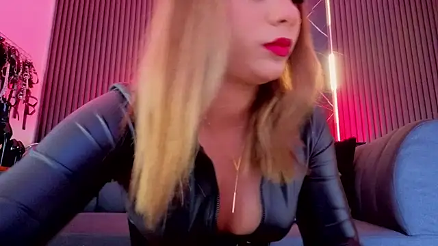 Snapshot of KateStone chatting on June 24, 2026, 6:28 pm KateStone online show from June 24, 2026, 6:28 pm