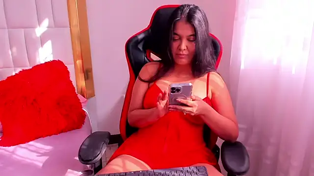 Snapshot of MadelineJackson chatting on November 29, 2025, 8:31 pm MadelineJackson online show from November 29, 2025, 8:31 pm