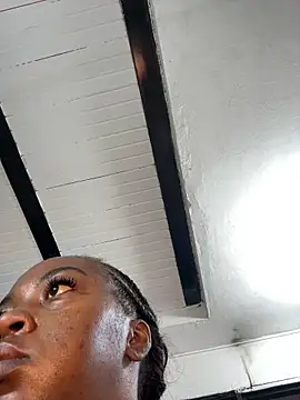 CiaraEbony online show from April 12, 2026, 9:34 am