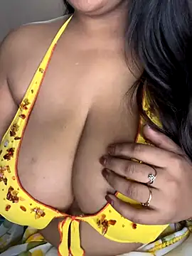 Sexy Evelynn online show from November 18, 2025, 4:05 am