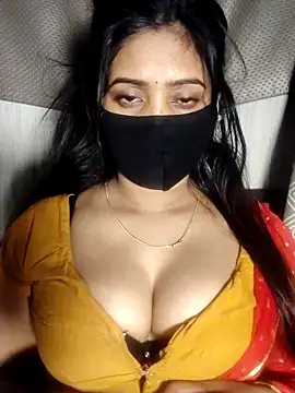 Snapshot of Monalisha_G chatting on January 18, 2026, 10:46 pm Monalisha G online show from January 18, 2026, 10:46 pm