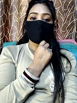Snapshot of Monalisha_G chatting on January 17, 2026, 9:46 am Monalisha G online show from January 17, 2026, 9:46 am