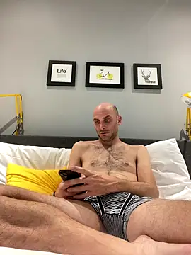 tubfunaske online show from October 21, 2025, 6:18 pm