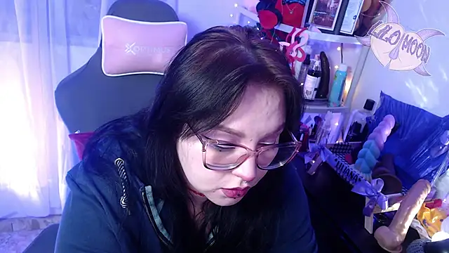 Snapshot of LiloMoon69 chatting on February 17, 2025, 3:15 am LiloMoon69 online show from February 17, 2025, 3:15 am