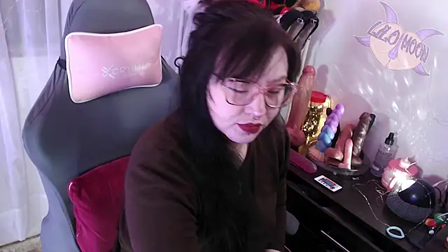 Snapshot of LiloMoon69 chatting on September 11, 2025, 12:38 pm LiloMoon69 online show from September 11, 2025, 12:38 pm