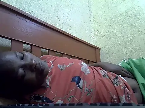 sexyblackya online show from April 12, 2026, 4:38 am