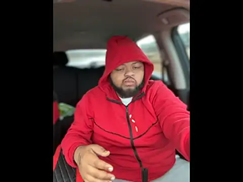 papijusto online show from December 14, 2025, 1:06 pm