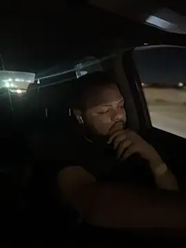 papijusto online show from November 7, 2025, 12:37 am