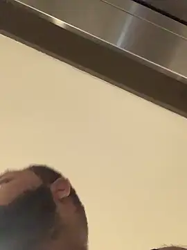 papijusto online show from November 18, 2025, 12:37 am