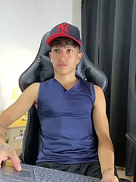  CamiloBass online show from March 26, 2026, 1:26 am