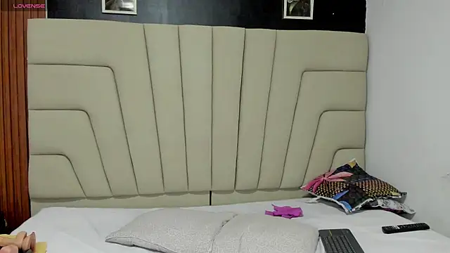 Milf meli online show from March 11, 2025, 10:20 pm