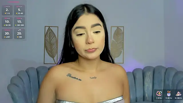 amelie jhons online show from September 18, 2025, 8:01 pm