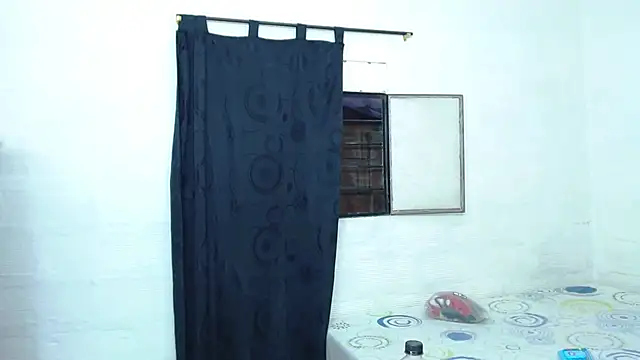 Snapshot of BLACK_MOON_TS chatting on January 9, 2026, 10:39 pm BLACK MOON TS online show from January 9, 2026, 10:39 pm