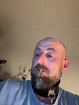 Snapshot of DonKazik chatting on May 15, 2026, 8:29 pm DonKazik online show from May 15, 2026, 8:29 pm