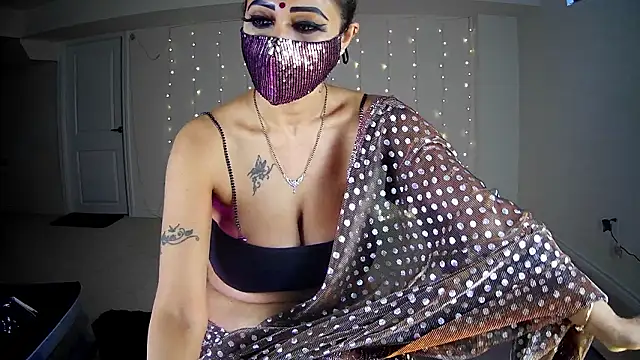 roma indobong temptress online show from March 17, 2026, 6:33 pm