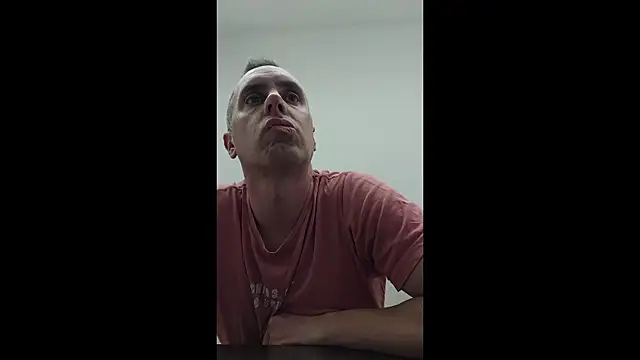Snapshot of HELL_FIRE chatting on November 25, 2025, 6:36 am HELL FIRE online show from November 25, 2025, 6:36 am