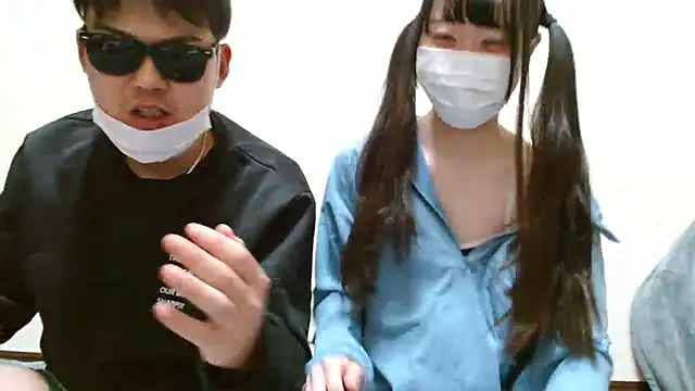 Snapshot of Sara03_JP chatting on December 24, 2024, 12:00 pm Sara03 JP online show from December 24, 2024, 12:00 pm