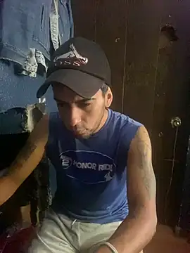 YouBad boy31 online show from December 26, 2024, 1:43 pm