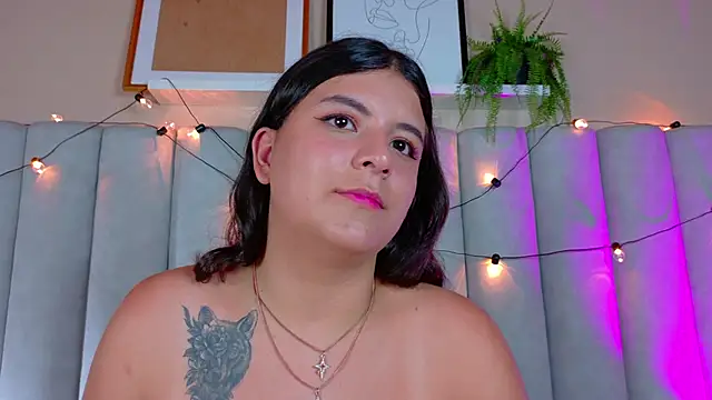 EngelStone online show from November 8, 2025, 7:39 pm