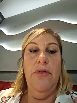 Snapshot of Mara-24 chatting on September 25, 2025, 7:09 pm Mara-24 online show from September 25, 2025, 7:09 pm