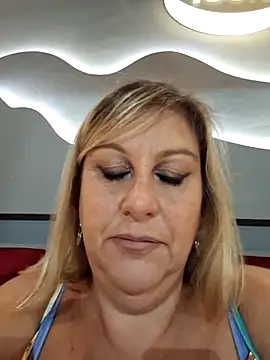 Snapshot of Mara-24 chatting on September 10, 2025, 7:35 pm Mara-24 online show from September 10, 2025, 7:35 pm