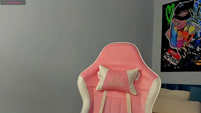 Nicole Charm online show from March 23, 2026, 12:11 am