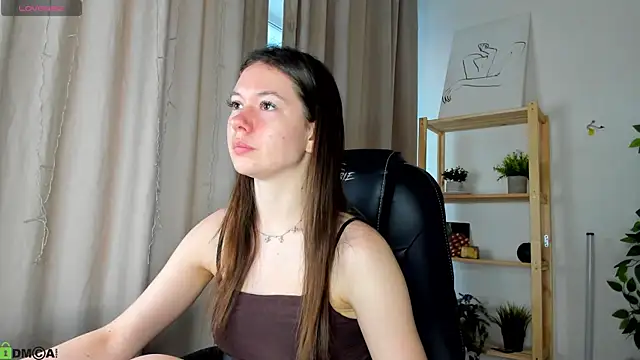 Snapshot of Nicole_Charm chatting on June 16, 2026, 11:49 pm Nicole Charm online show from June 16, 2026, 11:49 pm