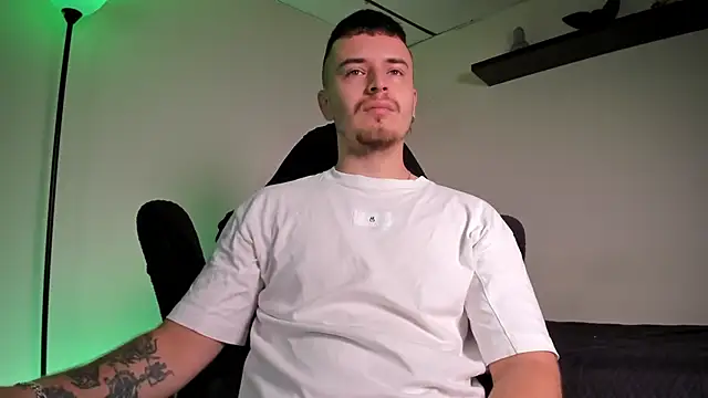 james connor2 online show from February 8, 2026, 3:32 pm