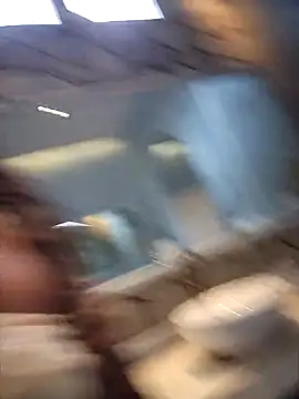 Snapshot of Izabella_Bella chatting on February 19, 2026, 7:05 am Izabella Bella online show from February 19, 2026, 7:05 am