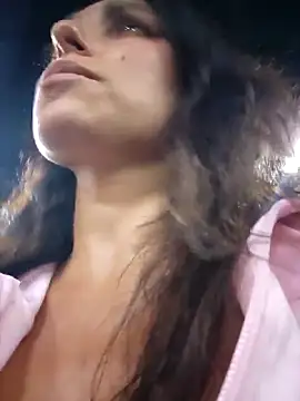 Snapshot of Izabella_Bella chatting on February 23, 2026, 11:55 am Izabella Bella online show from February 23, 2026, 11:55 am