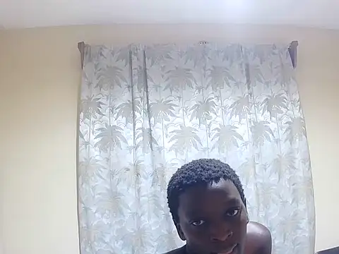 Snapshot of slender_sweet chatting on May 24, 2026, 11:04 pm slender sweet online show from May 24, 2026, 11:04 pm