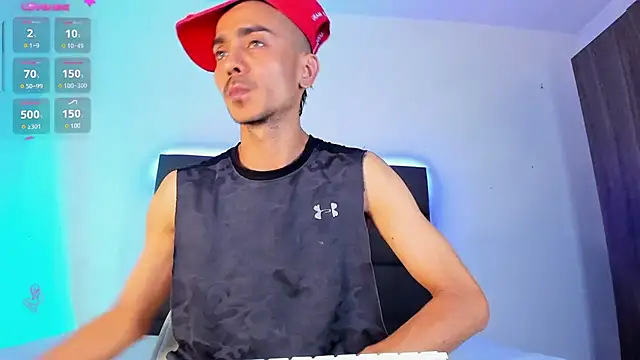 Snapshot of steven_hott8 chatting on March 9, 2025, 7:26 pm steven hott8 online show from March 9, 2025, 7:26 pm