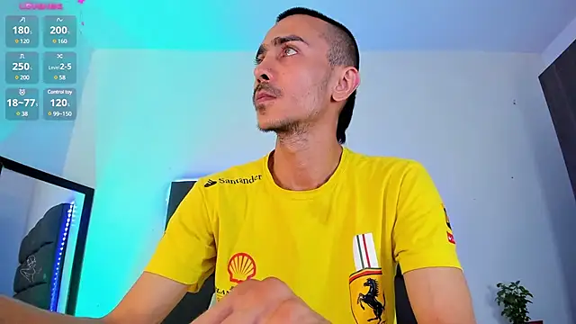 Snapshot of steven_hott8 chatting on March 2, 2025, 4:25 pm steven hott8 online show from March 2, 2025, 4:25 pm