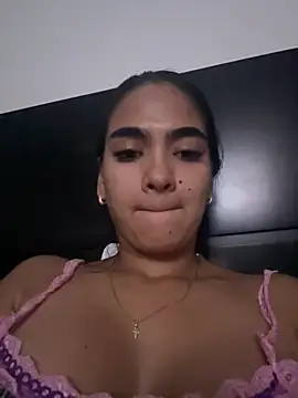 Snapshot of NatyFerrer_ chatting on June 6, 2026, 3:34 am NatyFerrer online show from June 6, 2026, 3:34 am