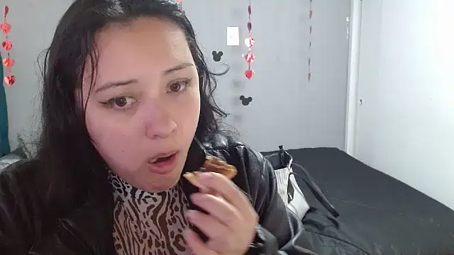 Snapshot of wandafuckass chatting on February 27, 2025, 2:32 pm wandafuckass online show from February 27, 2025, 2:32 pm